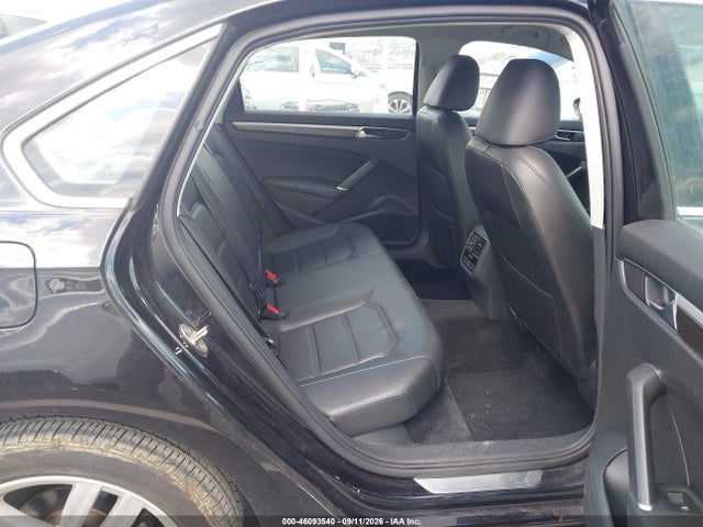 2018 VOLKSWAGEN PASSAT 2.0T SE 8