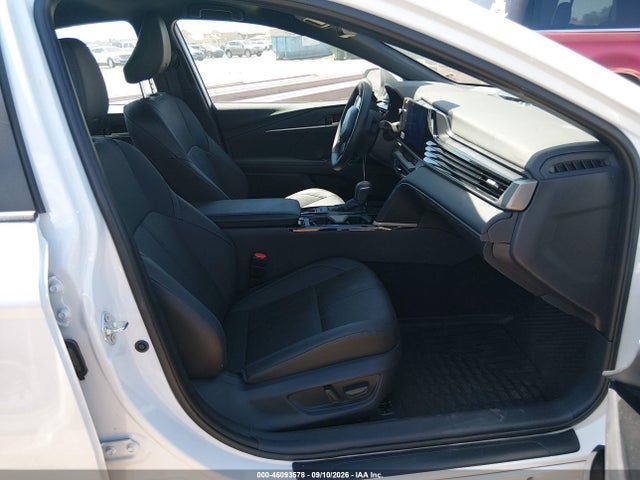 2026 TOYOTA CAMRY XSE 5