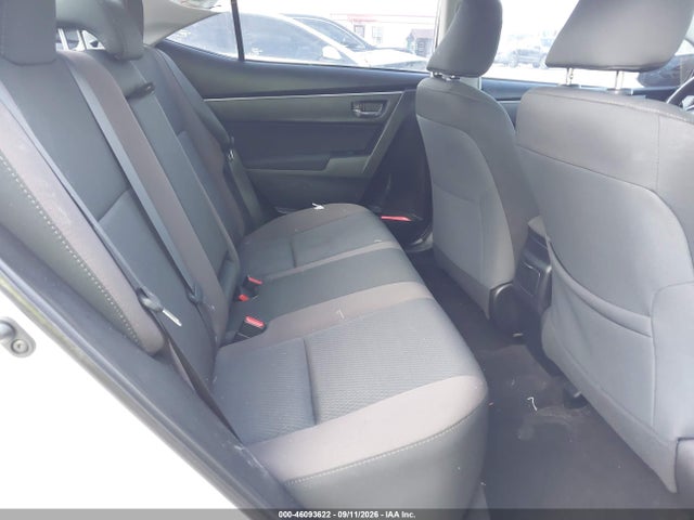 2017 TOYOTA COROLLA LE 8