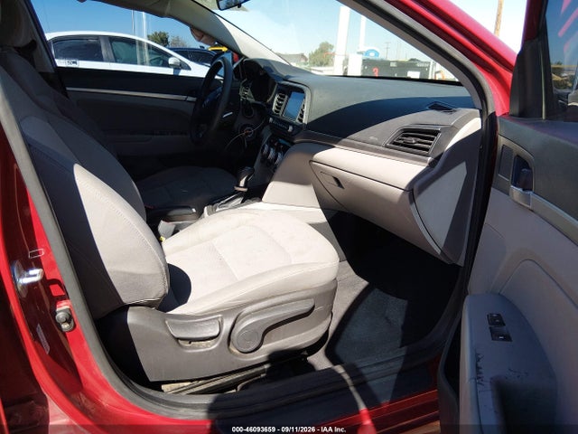 2019 HYUNDAI ELANTRA SEL 5