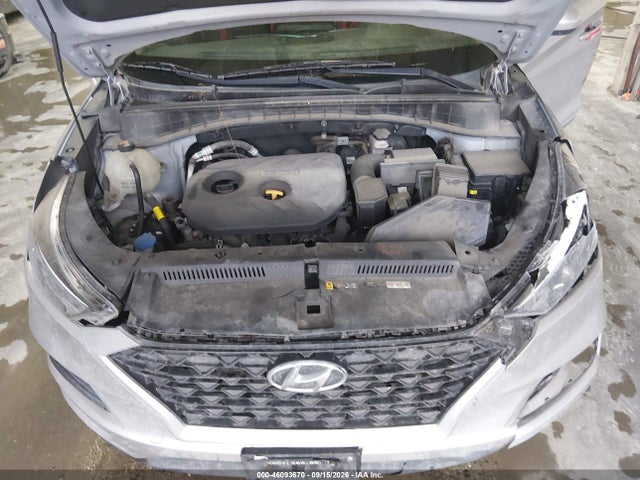 2020 HYUNDAI TUCSON SE 10