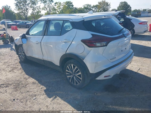 2021 NISSAN KICKS SV XTRONIC CVT 3