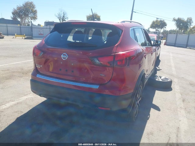 2018 NISSAN ROGUE SPORT SL 4