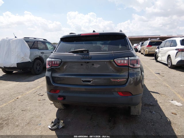 2019 JEEP COMPASS TRAILHAWK 4X4 16