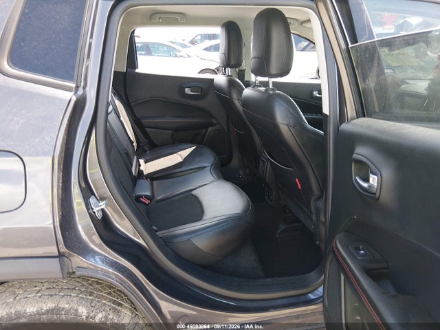 2019 JEEP COMPASS TRAILHAWK 4X4 8