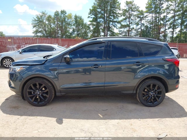 2019 FORD ESCAPE SE 15