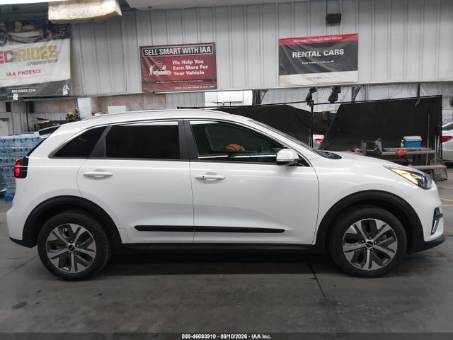 2022 KIA NIRO EV EX PREMIUM 13