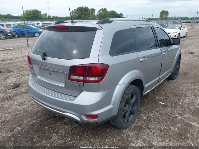 2019 DODGE JOURNEY CROSSROAD AWD 4
