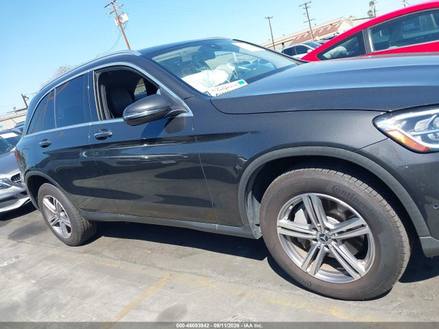 2021 MERCEDES-BENZ GLC 300 SUV 13