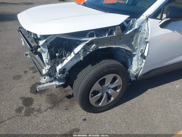 2020 TOYOTA RAV4 LE 19