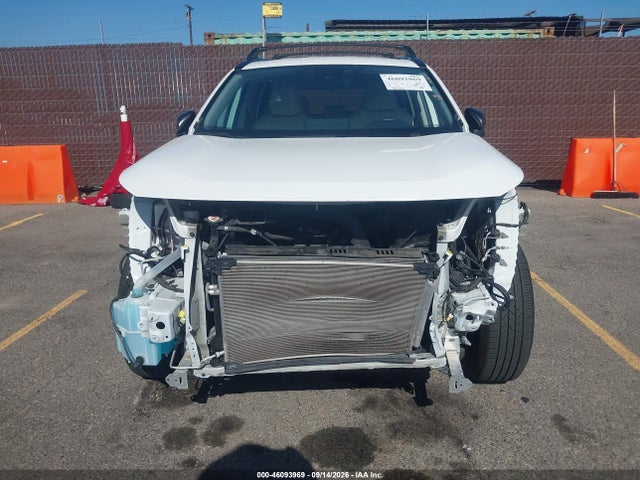 2020 TOYOTA RAV4 LE 6
