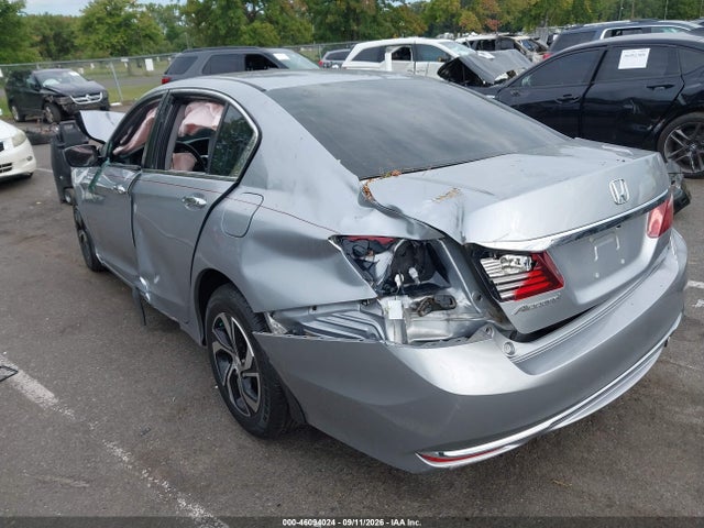 2017 HONDA ACCORD LX 3