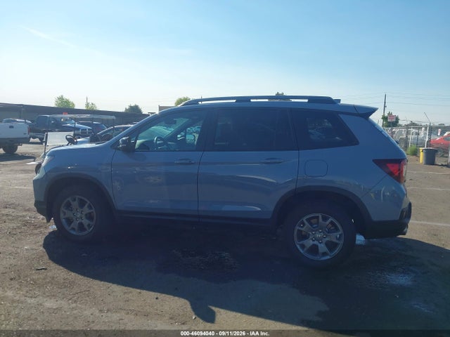 2025 HONDA PASSPORT AWD TRAILSPORT 14
