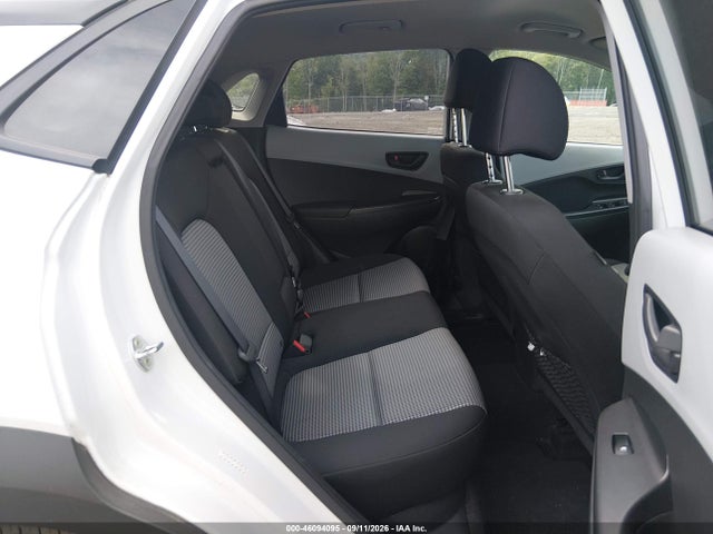 2018 HYUNDAI KONA SEL 8