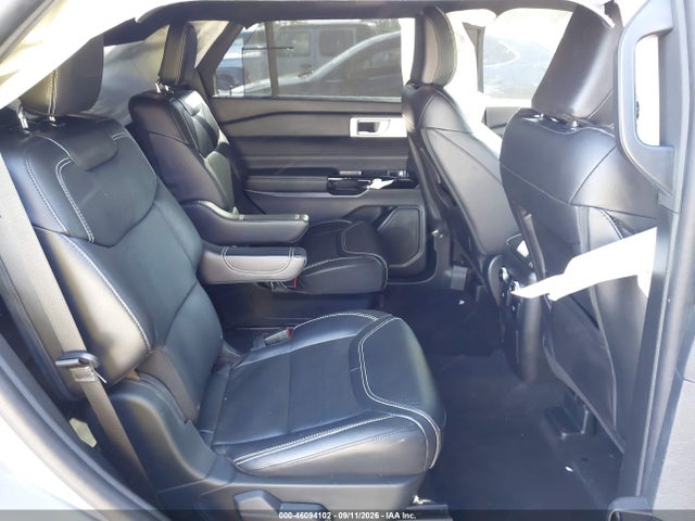 2023 FORD EXPLORER ST 8
