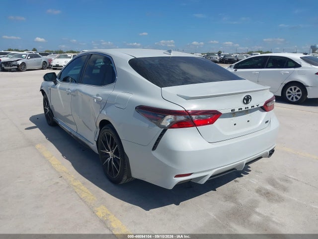 2022 TOYOTA CAMRY SE 3