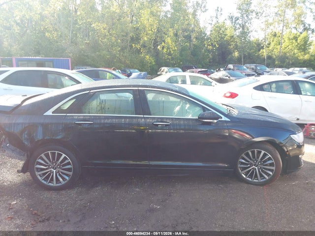 2017 LINCOLN MKZ PREMIERE 14