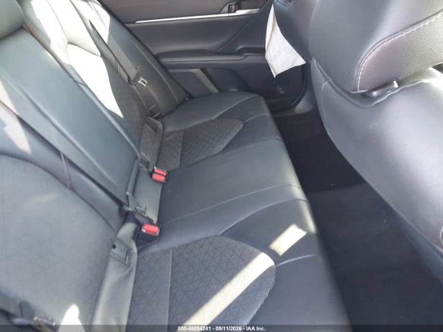 2019 TOYOTA CAMRY XSE 8