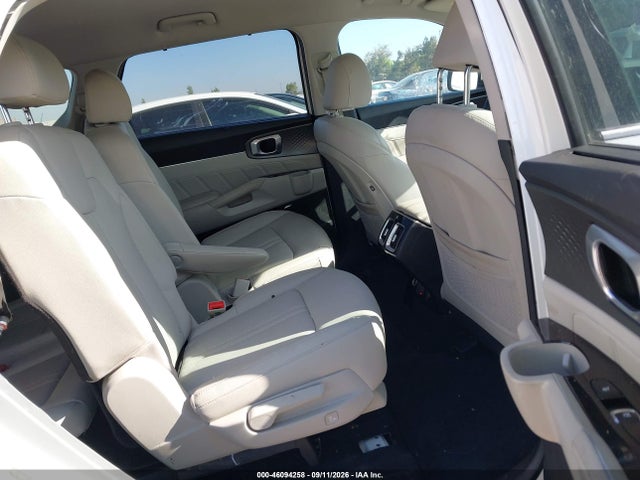 2023 KIA SORENTO HYBRID SX PRESTIGE 8