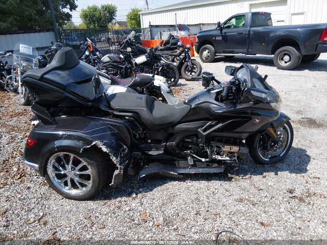 2026 HONDA GL1800 D 11