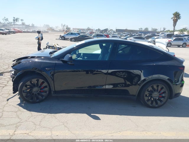 2022 TESLA MODEL Y PERFORMANCE DUAL MOTOR ALL-WHEEL DRIVE 14