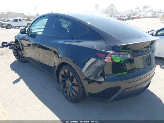 2022 TESLA MODEL Y PERFORMANCE DUAL MOTOR ALL-WHEEL DRIVE 3