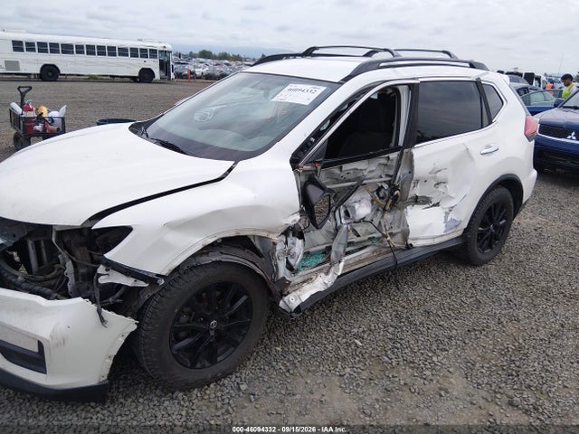 2017 NISSAN ROGUE SV 6