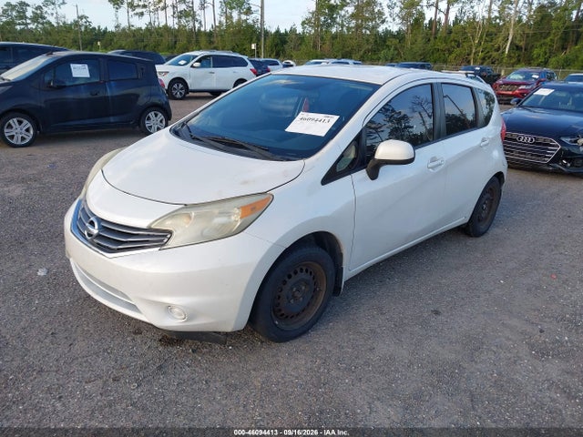 2014 Nissan VERSA NOTE SV photo 2
