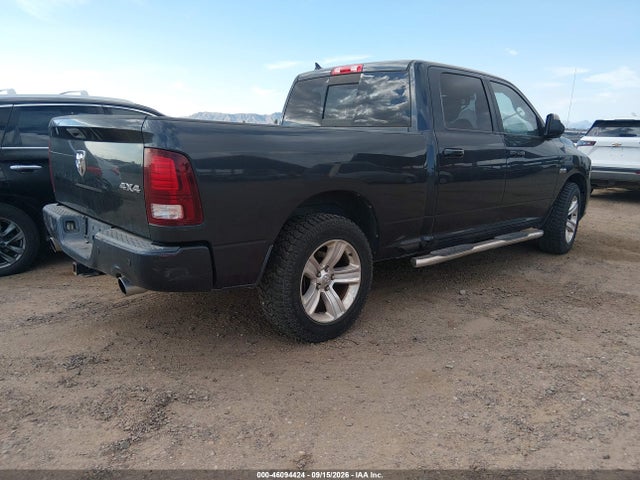 2014 RAM 1500 SPORT 照片 4
