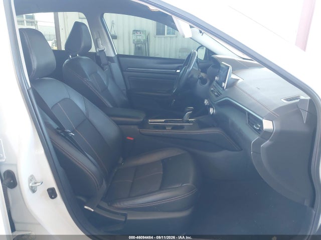 2021 NISSAN ALTIMA SR FWD 5
