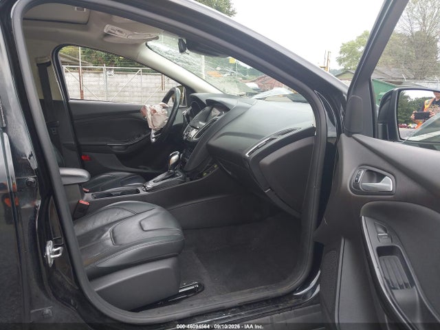 2017 FORD FOCUS TITANIUM 5