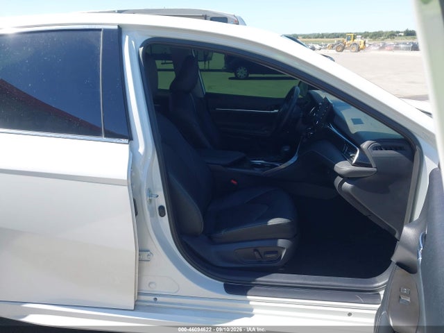 2023 TOYOTA CAMRY XSE HYBRID 5
