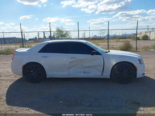 2018 CHRYSLER 300 LIMITED 13