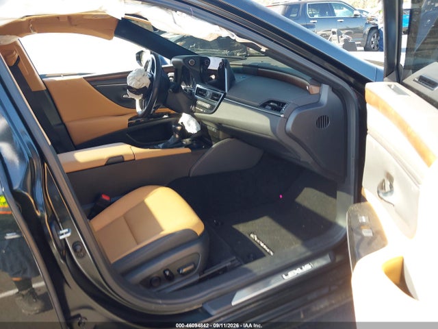 2025 LEXUS ES 350 5