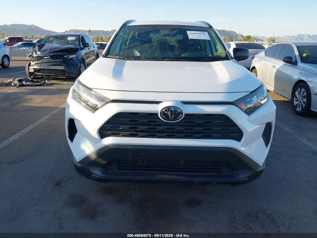 2020 TOYOTA RAV4 LE 12