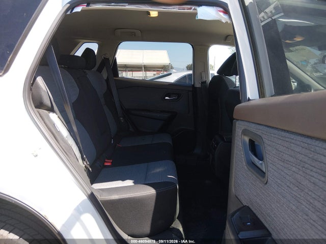 2021 NISSAN ROGUE SV FWD 8