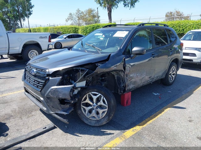 2023 SUBARU FORESTER PREMIUM 2