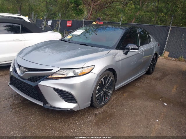 2019 TOYOTA CAMRY XSE 2