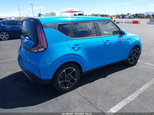 2023 KIA SOUL EX 4