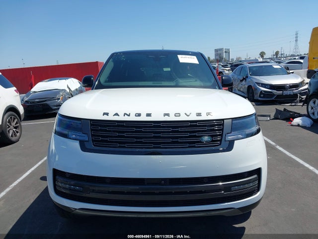 2025 LAND ROVER RANGE ROVER P530 SE 7 SEAT 12