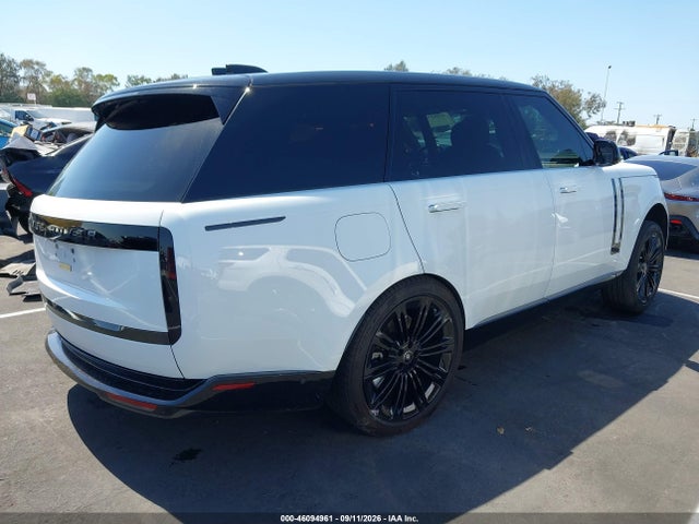 2025 LAND ROVER RANGE ROVER P530 SE 7 SEAT 4