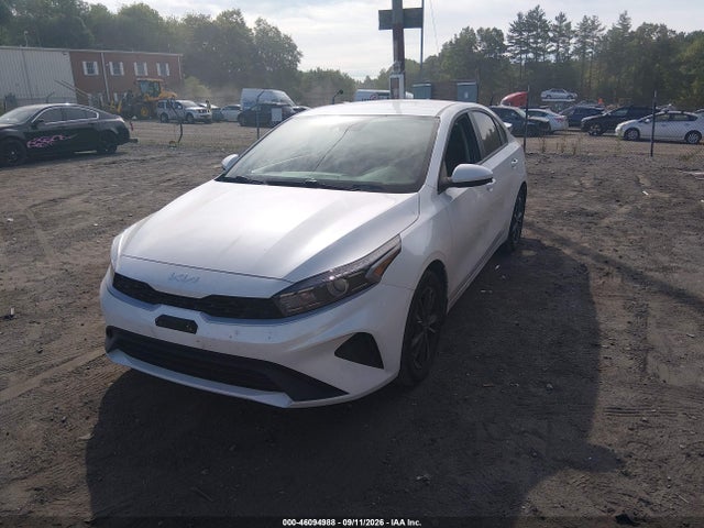 2023 KIA FORTE LXS 2