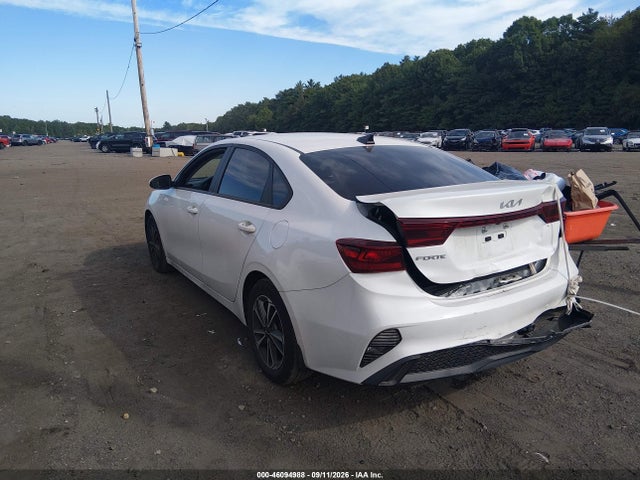 2023 KIA FORTE LXS 3