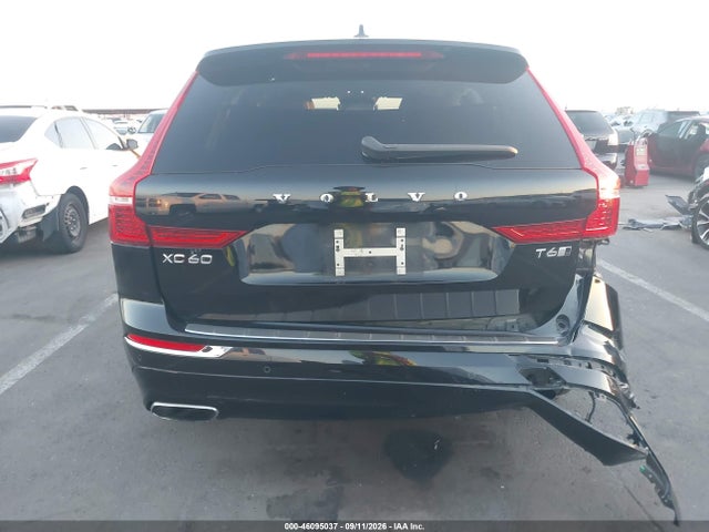 2018 VOLVO XC60 T6 INSCRIPTION 16