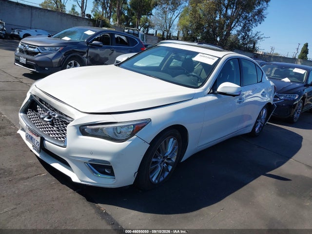 2021 INFINITI Q50 LUXE 2