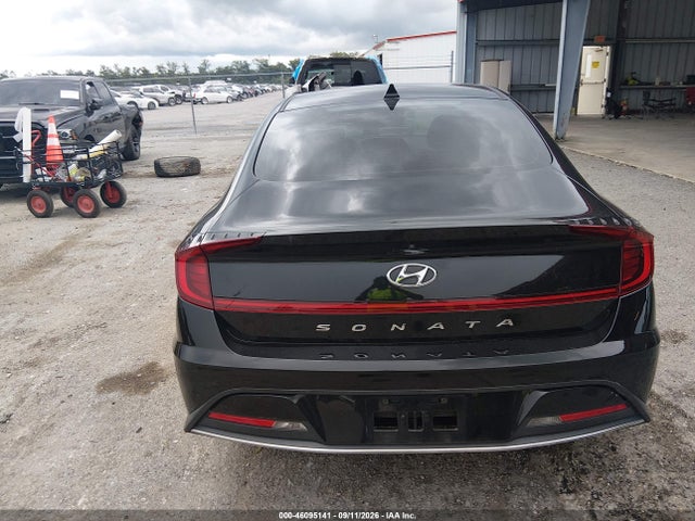 2022 HYUNDAI SONATA SE 16