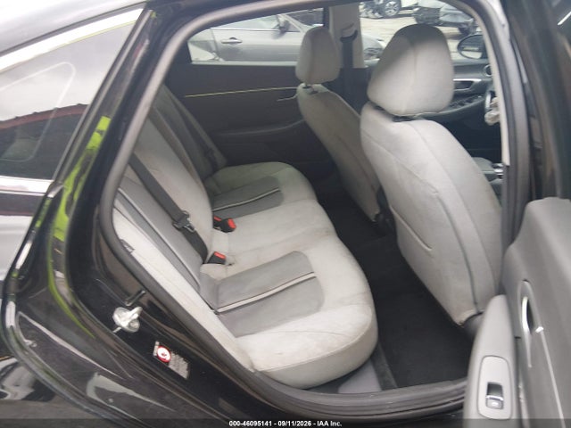 2022 HYUNDAI SONATA SE 8