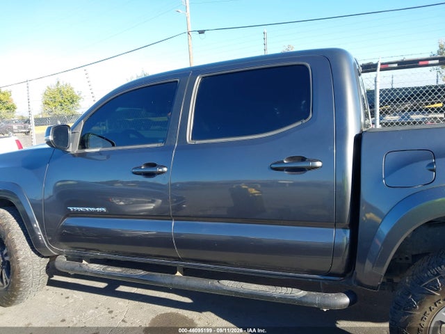 2017 TOYOTA TACOMA TRD SPORT 14