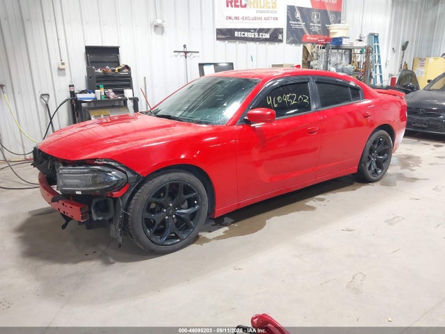 2017 DODGE CHARGER SXT RWD 2