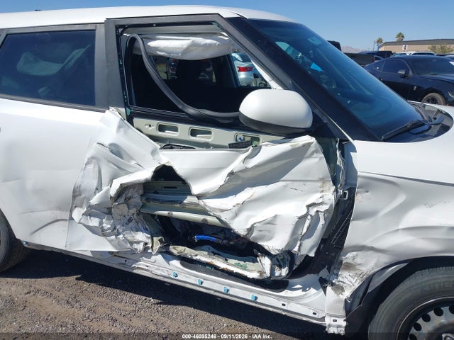 2020 KIA SOUL LX 6